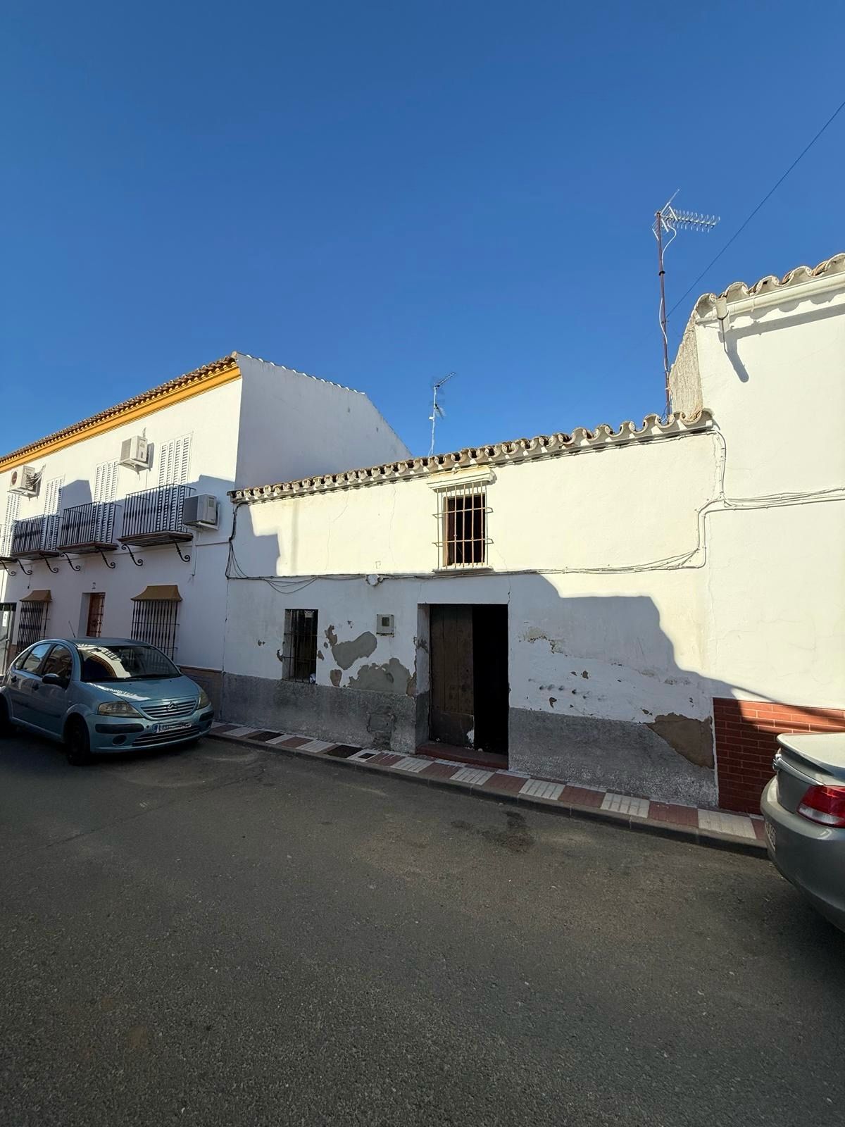 Casa / Chalet adosado en venta en Calle Doctor Mena, Villamanrique de la Condesa miniatura 6