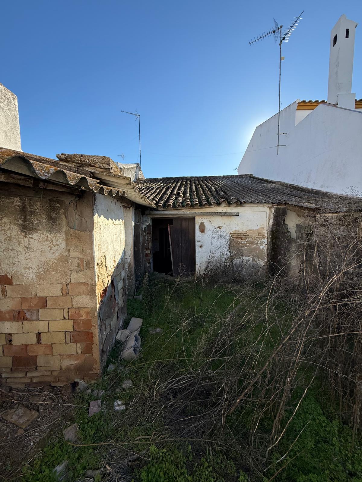 Casa / Chalet adosado en venta en Calle Doctor Mena, Villamanrique de la Condesa miniatura 11